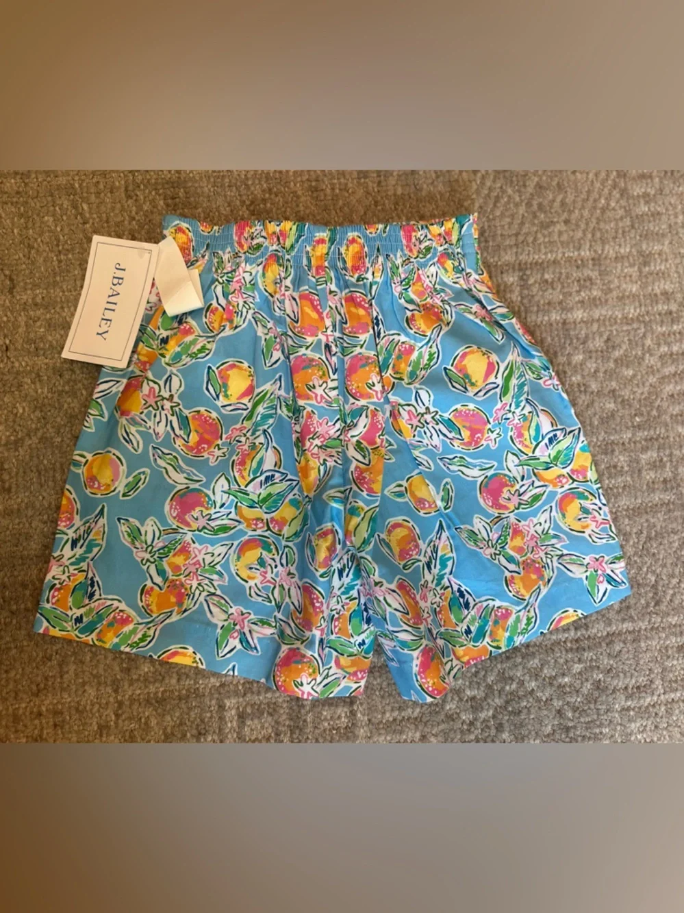 NWT J. Bailey Girls Oranges Shorts size 10